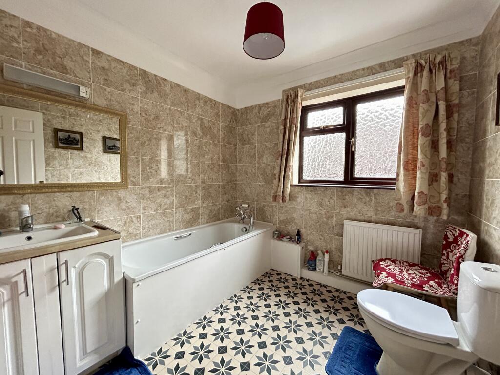 Stockenhill Road, Leominster - View 5