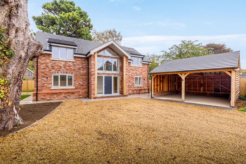 Main image of property: Hawthorn Bank, Spalding