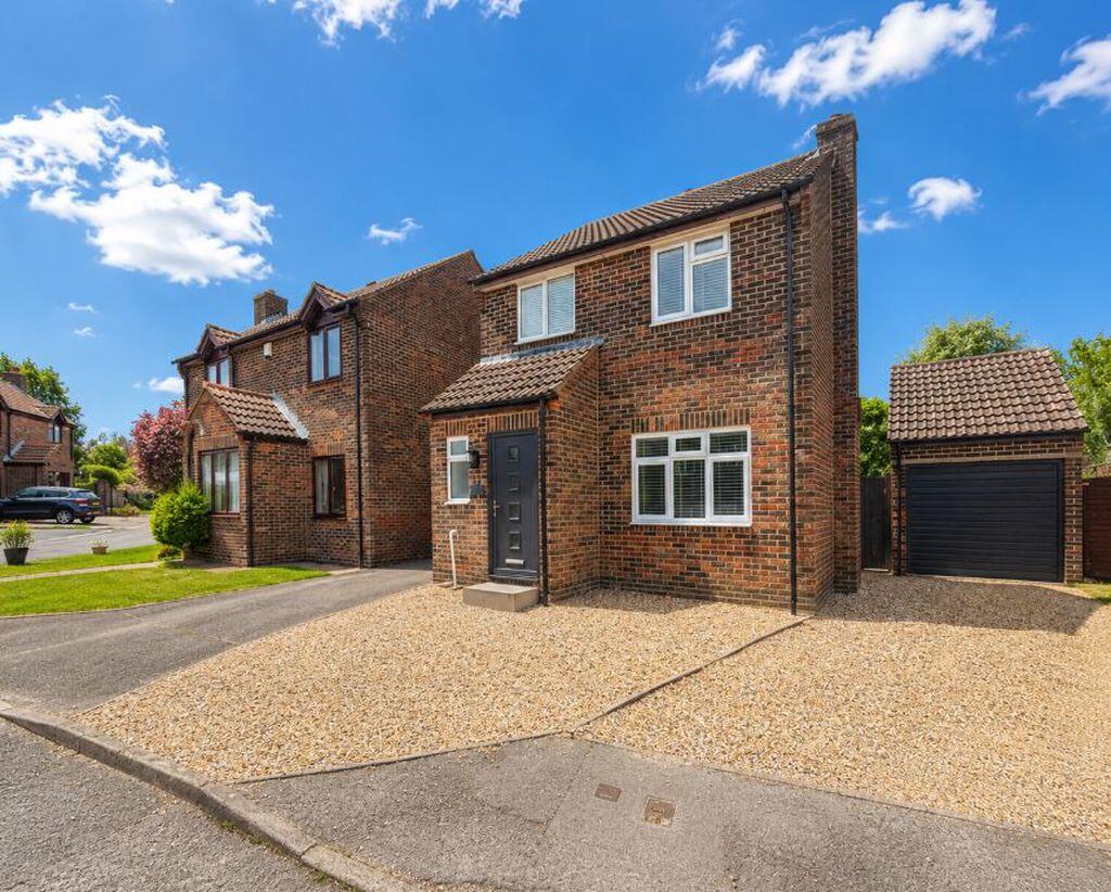 Main image of property: Stagshorn Road, Waterlooville, PO8
