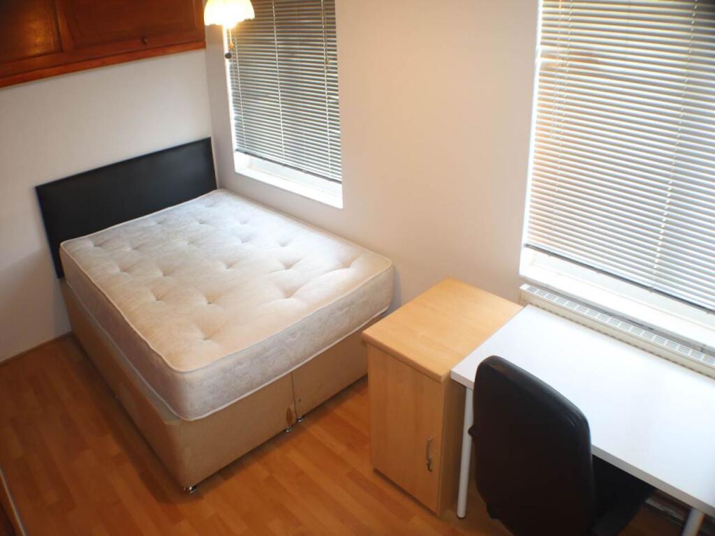 Additional image 9 of Oak Grove, Hatfield, Hertfordshire