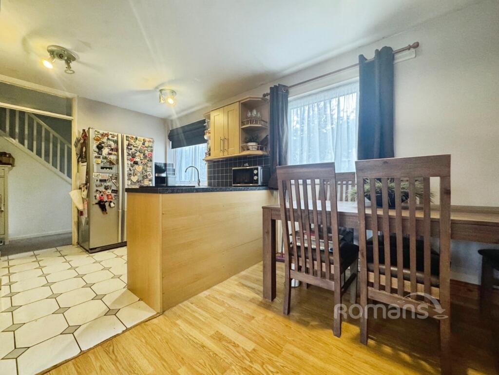 House in Basingstoke and Deane, Basingstoke - View 2