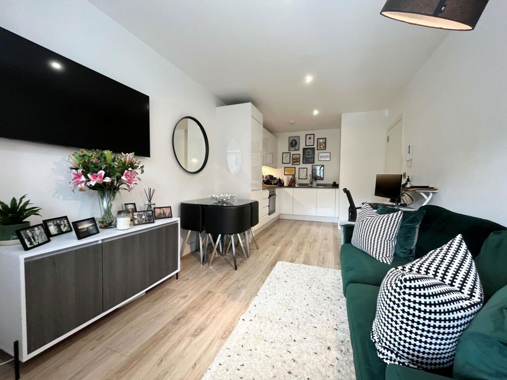 Main image of property: Broadoaks, Streetsbrook Road, Solihull