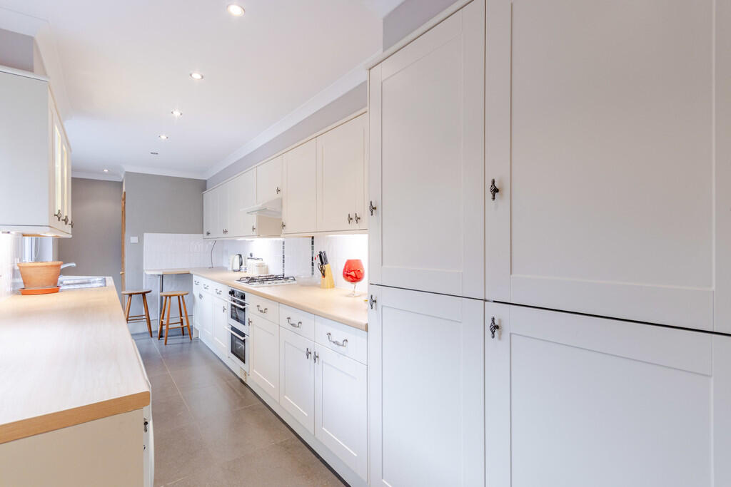 Additional image 12 of Railway Cottages, Station Road