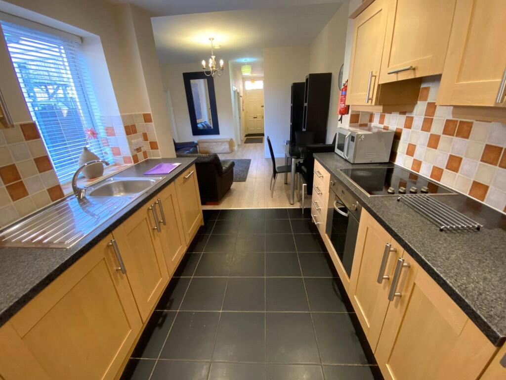 Apartment in Newcastle upon Tyne, Jesmond - View 4