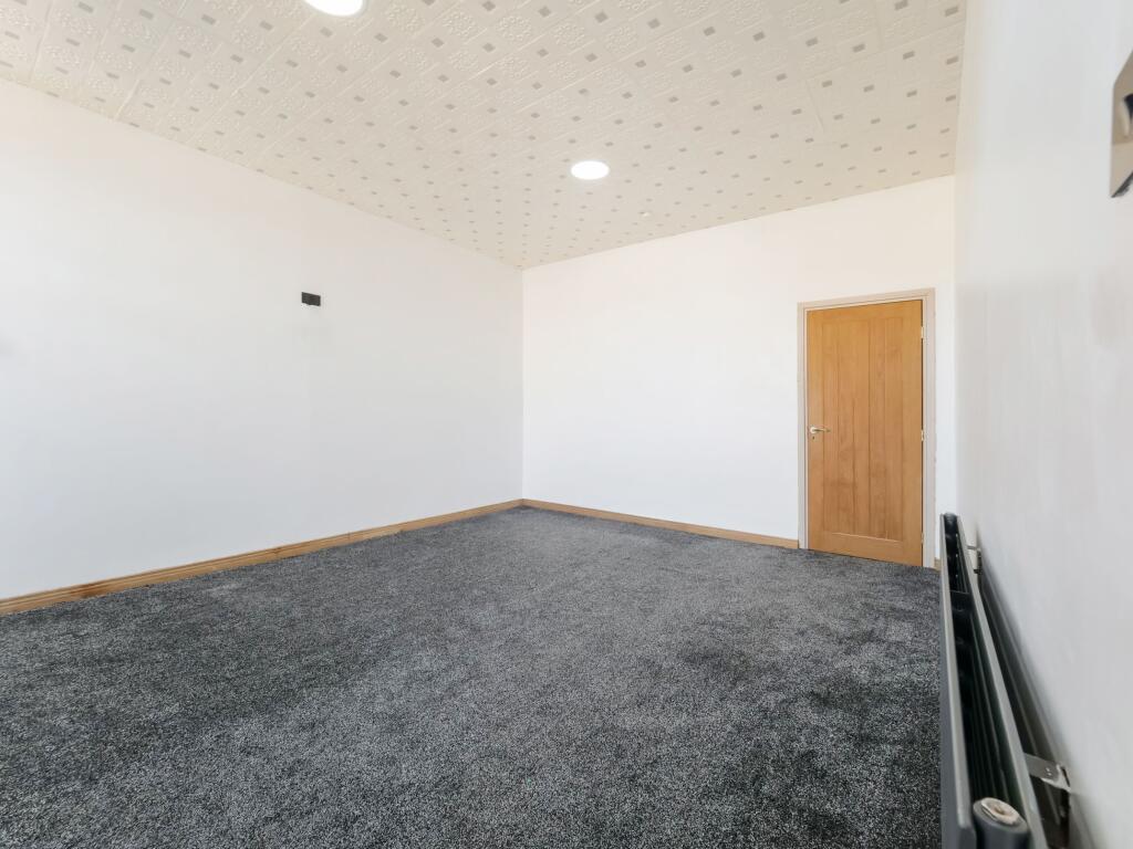 2/3, 61  Glenapp Street, Glasgow photo 4