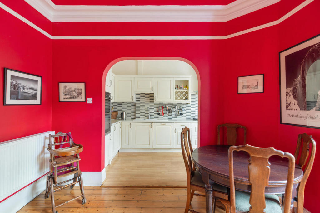 House in London - View 4