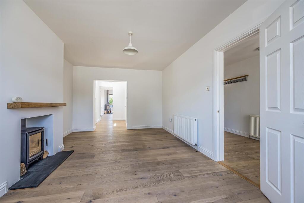 House in Portsmouth - View 5