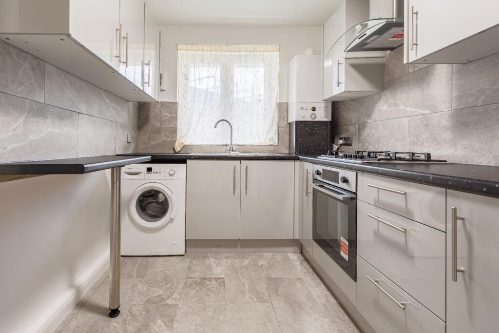 Apartment in London, Limehouse - View 3