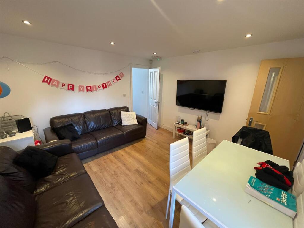 House in Birmingham - View 2