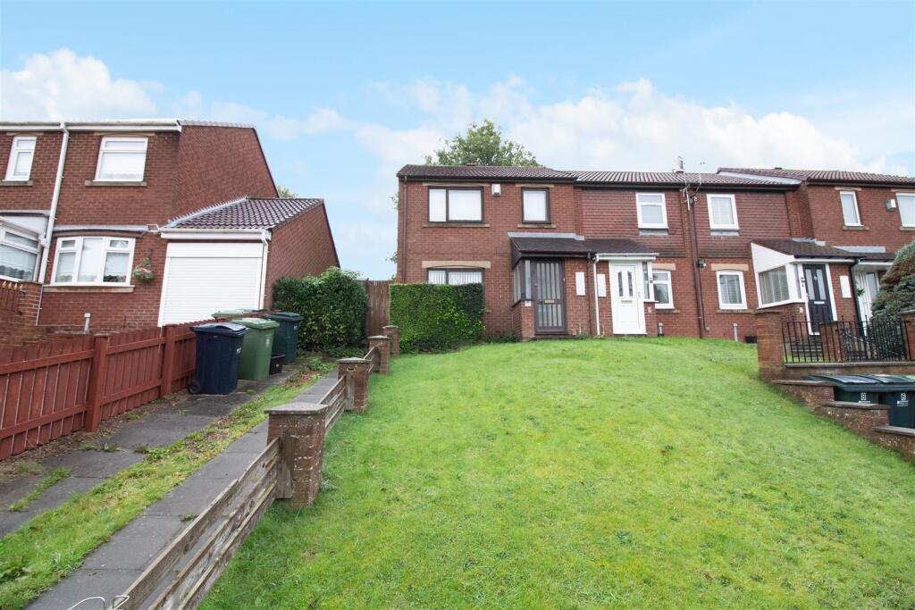 3-bed house on Burney Villas, Gateshead, £145,000