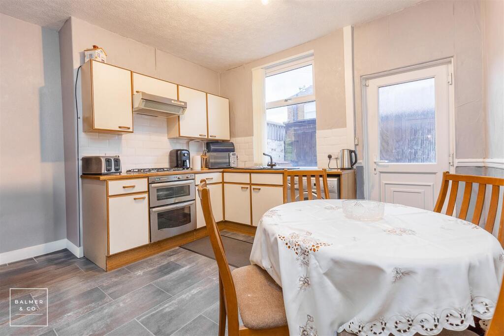Robinson Street, Horwich, BL6 photo 3