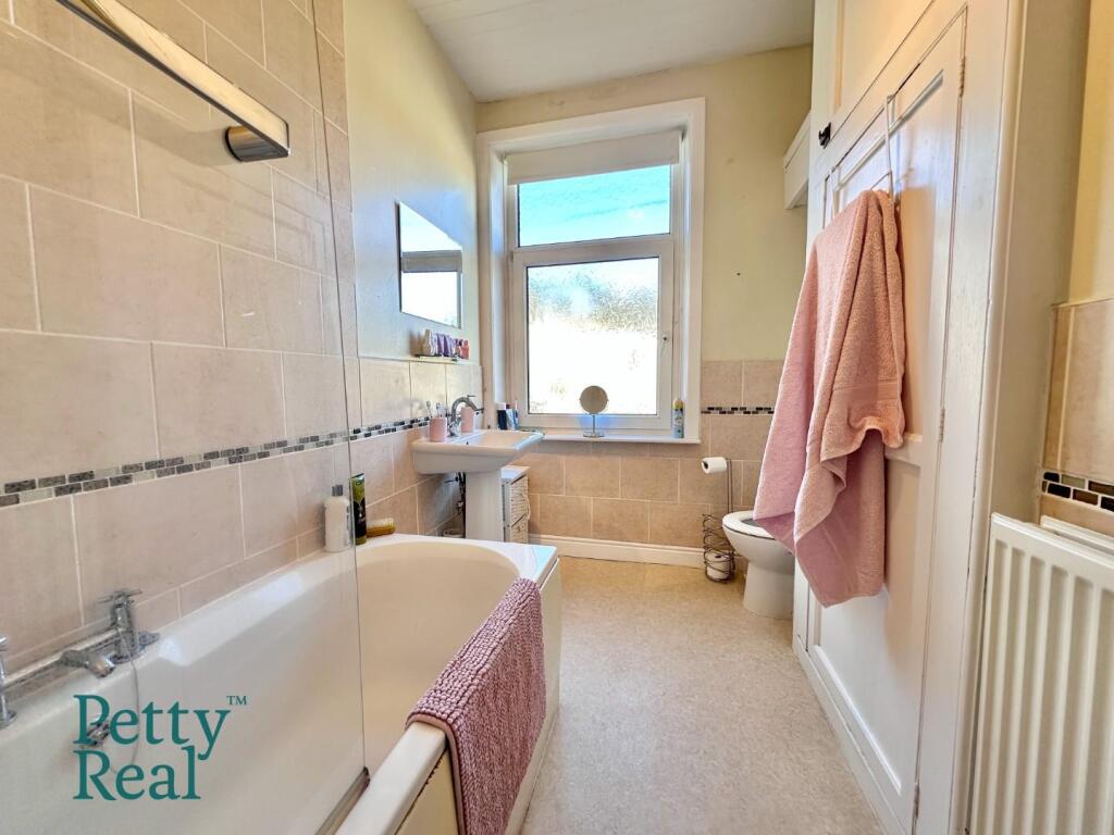 House in Pendle, Colne - View 5
