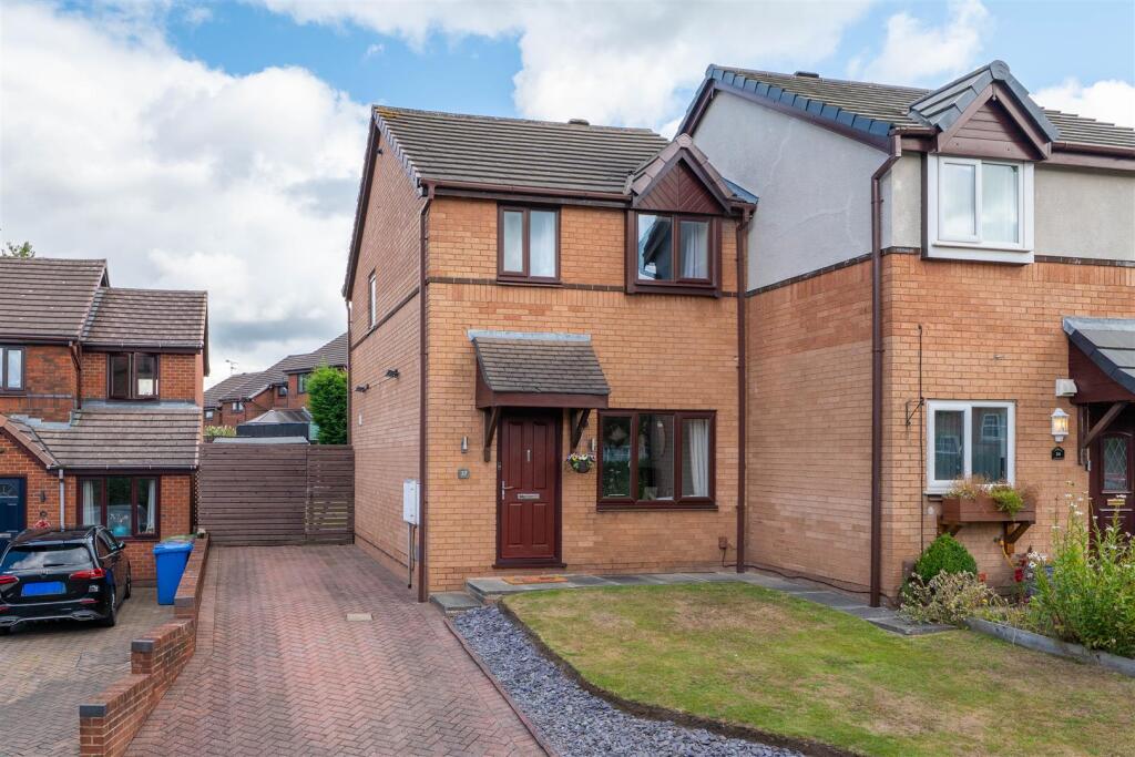 Main image of property: The Elms, Clayton-Le-Woods, Chorley