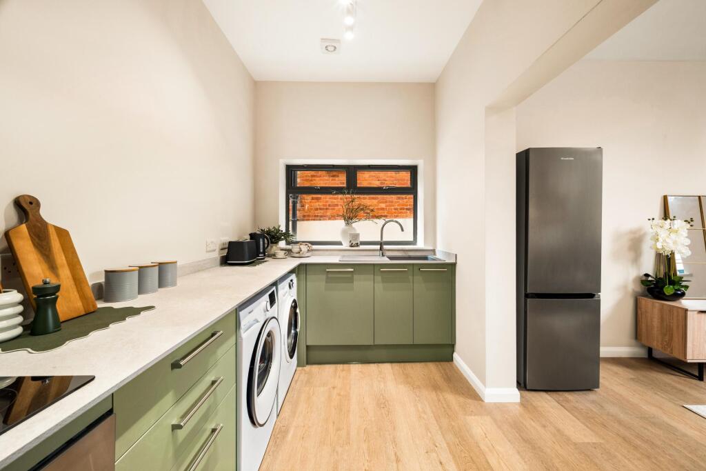 House in Exeter - View 4