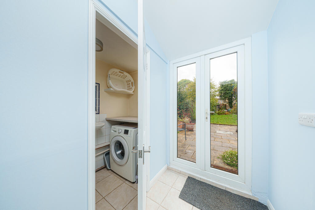House in Bath, Trowbridge - More