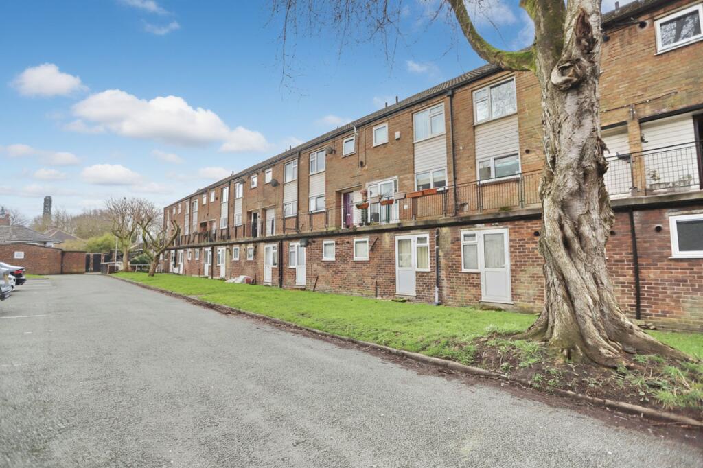 Main image of property: Chapelfield, Radcliffe, M26