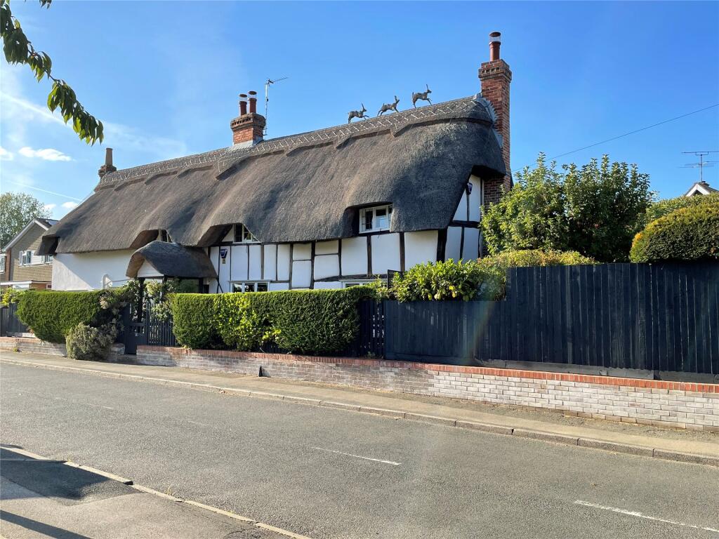 Main image of property: Shenley Road, Bletchley, Milton Keynes, Buckinghamshire, MK3