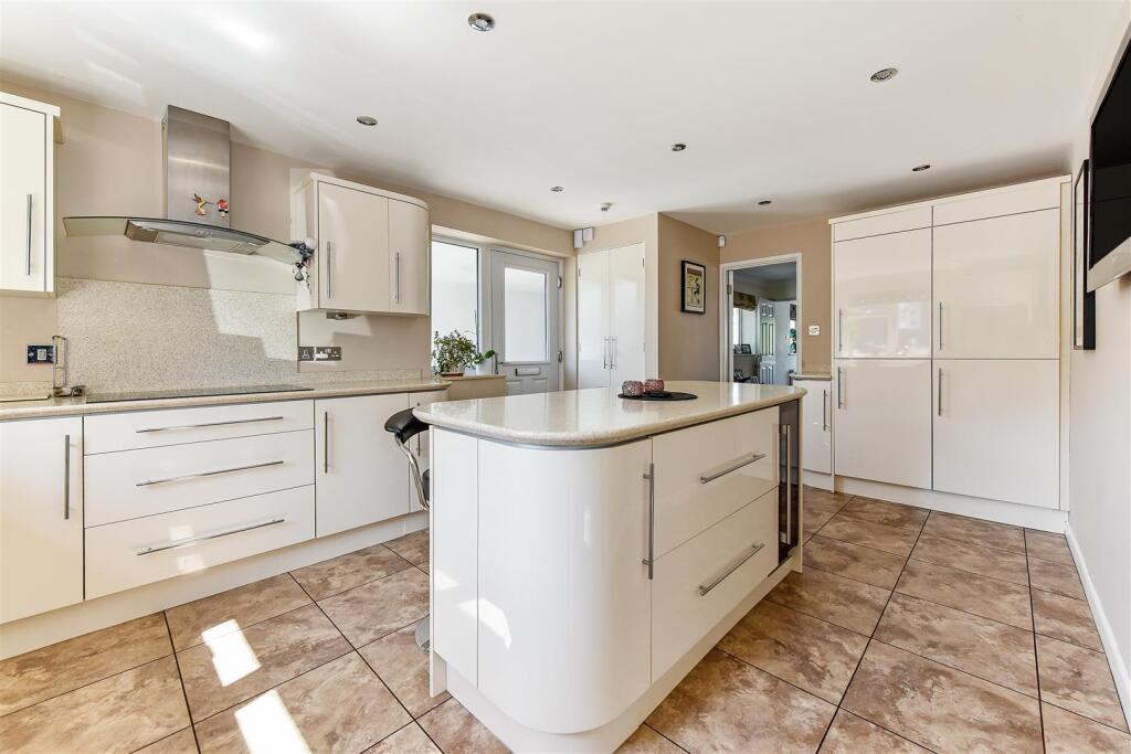 House in East Hampshire, Horndean - View 4