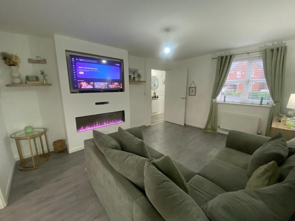 Bryn Green Avenue, WN4 photo 4