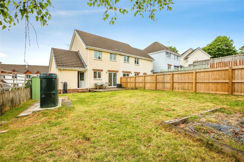 Main image of property: Bryn Deri Close, Adpar, Newcastle Emlyn, Ceredigion, SA38