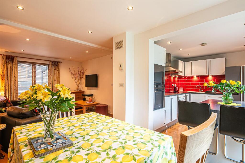 House in Sheffield - View 5