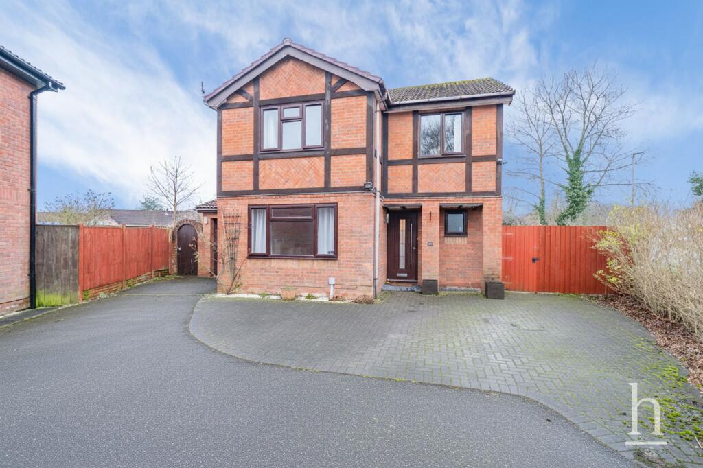 4-bed detached on Magnolia Close, Great Sutton, CH66, £410,000