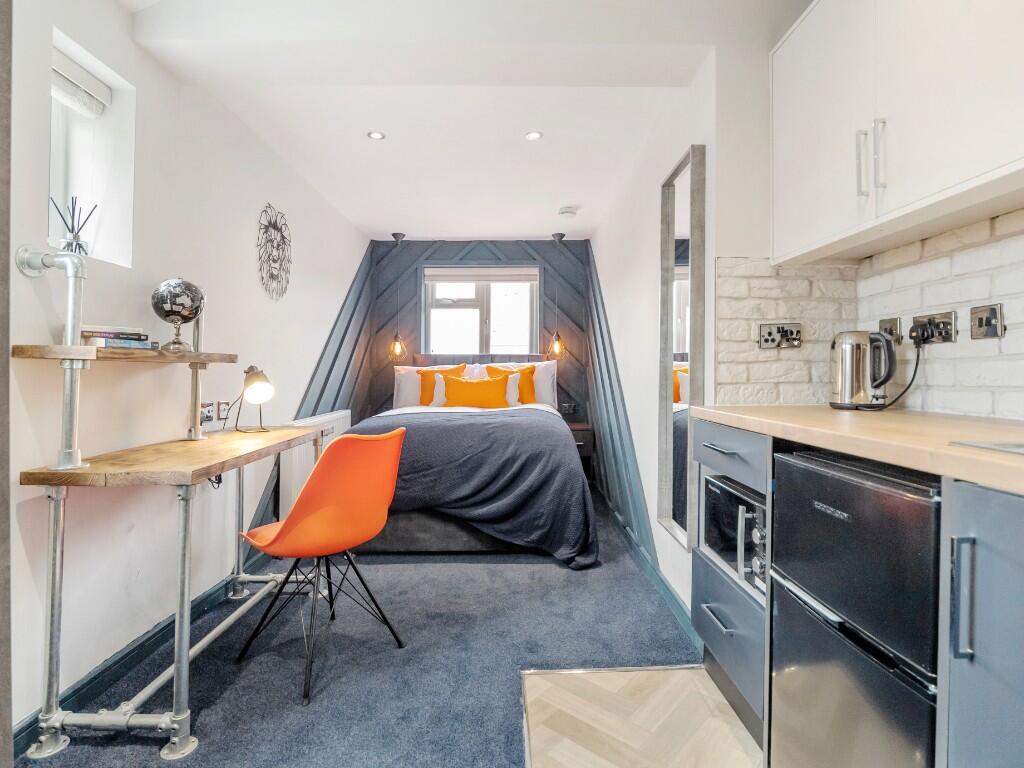 Main image of property: Lincoln Road, Peterborough, Cambridgeshire, PE1