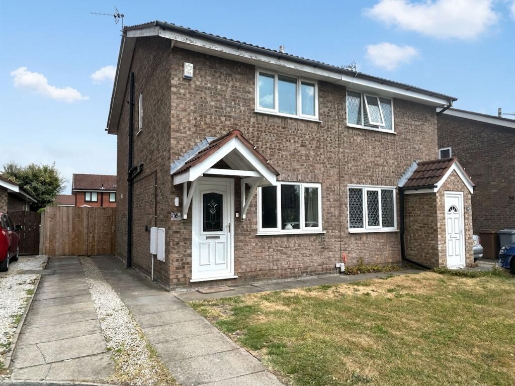Main image of property: Mardon Close, Knutsford, WA16