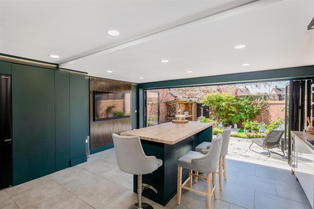 Main image of property: Rideau Road, Stratford-Upon-Avon