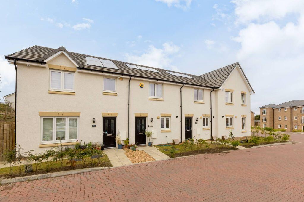 Main image of property: 55 Niven Way, Edinburgh, EH12 8FQ