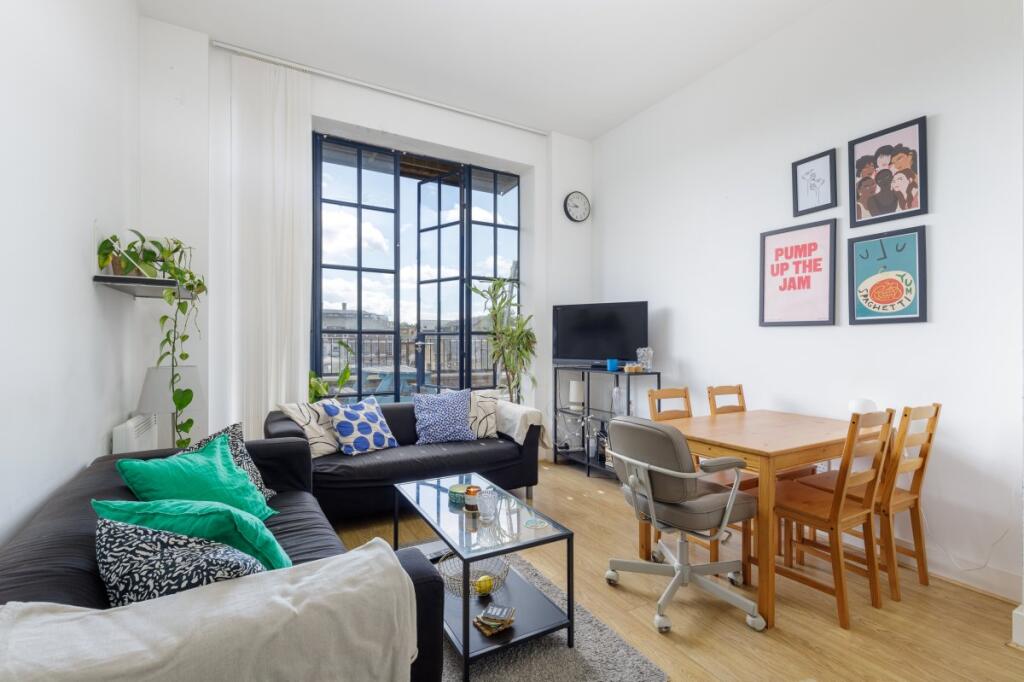 Main image of property: Weld Works Mews, Sw2