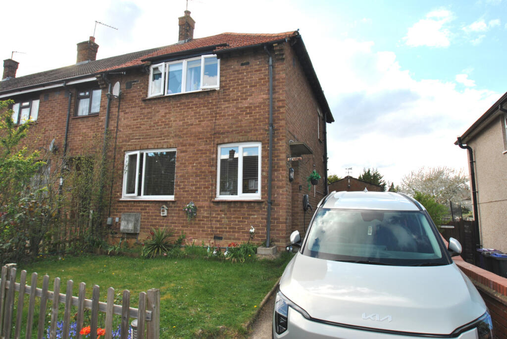 Main image of property: Mullway, Letchworth Garden City, SG6