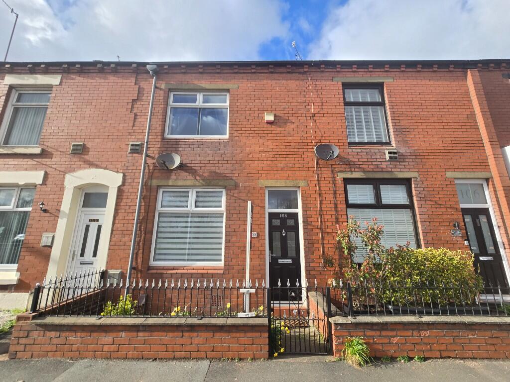 Main image of property: Whitegate Lane, Oldham, Greater Manchester, OL9
