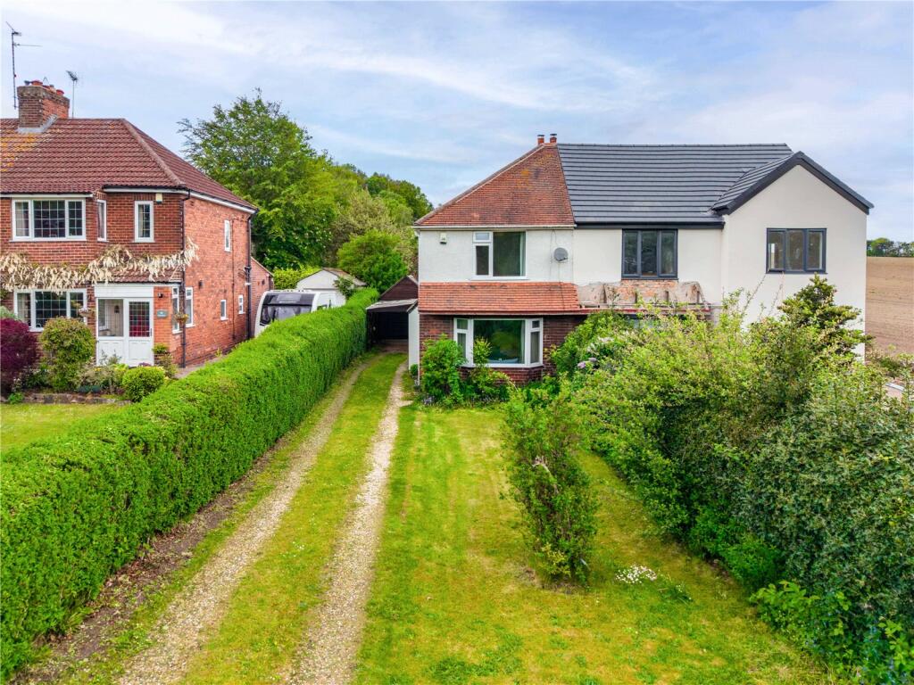 Main image of property: Main Road, Ravenshead, Nottingham, Nottinghamshire, NG15