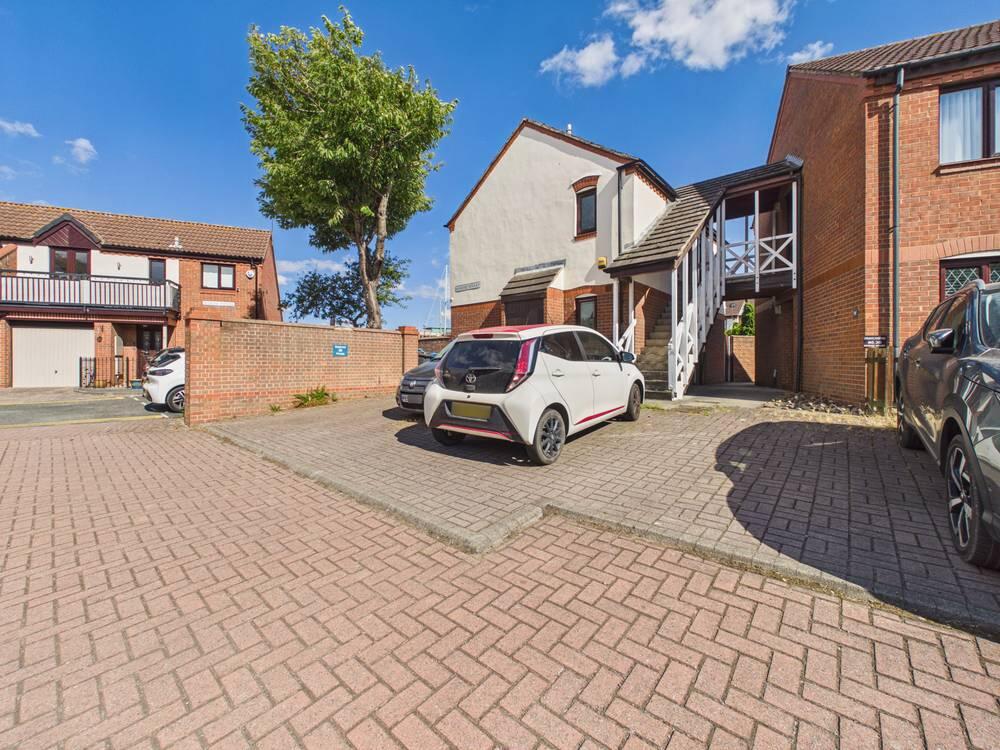 Main image of property: Marine Wharf, Hull, HU1 2TY