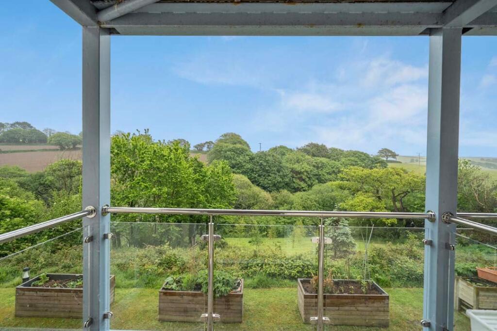 Pendower House, Roseland Parc, Truro, TR2 photo 5