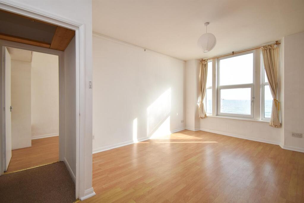 Apartment in St Leonards-on-sea, Bohemia - View 3
