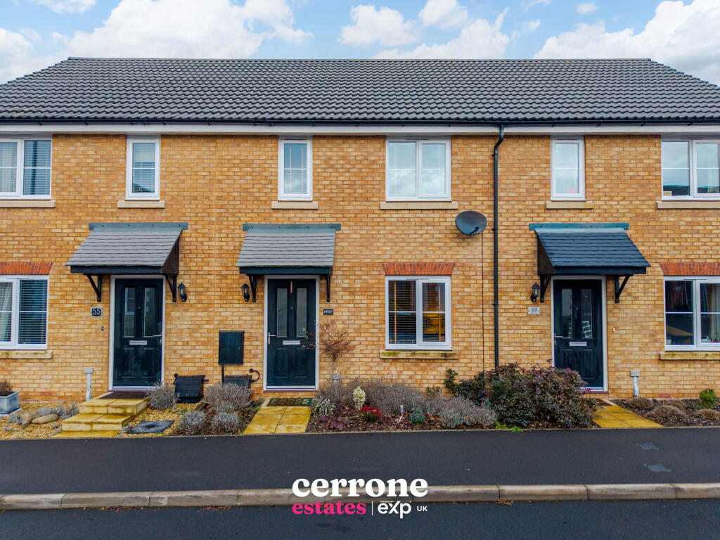 2-bed terraced on Suffolk Way, Fernhill Heath, Worcestershire, WR3 7RJ, £250,000