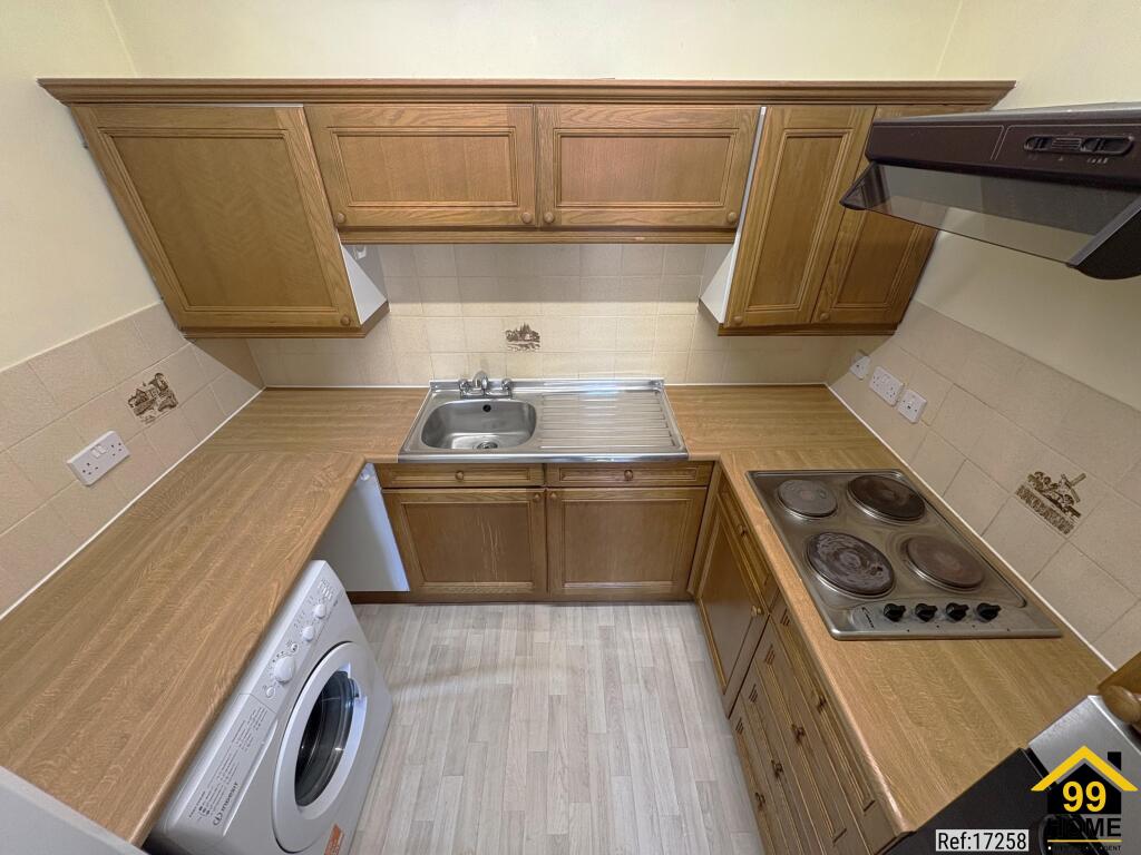 Apartment in Twickenham - More
