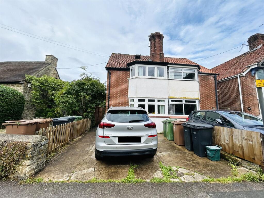 Main image of property: North Hinksey Lane, Oxford, OX2