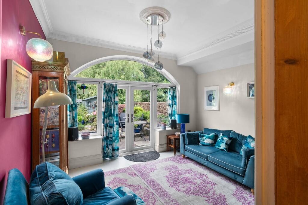 Additional image 16 of Earnsdale Avenue, Darwen, BB3