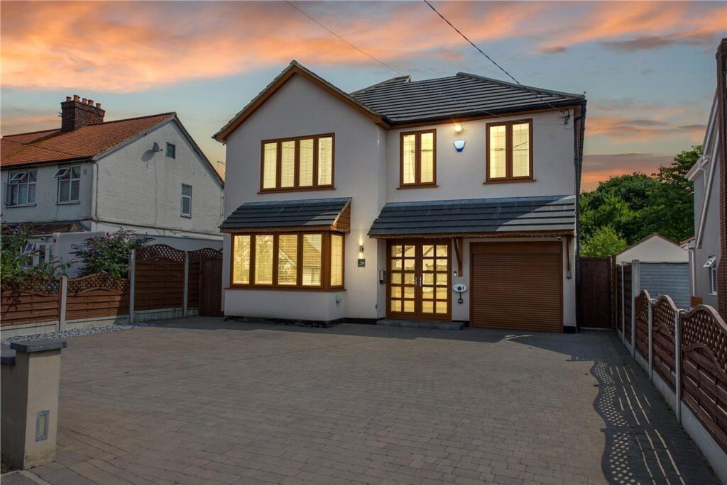 5-bed detached on Swan Lane, Runwell, SS11, £835,000