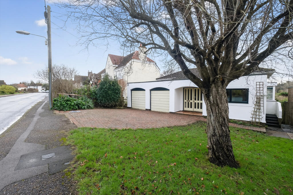 Goring Road, Steyning, BN44 photo 2