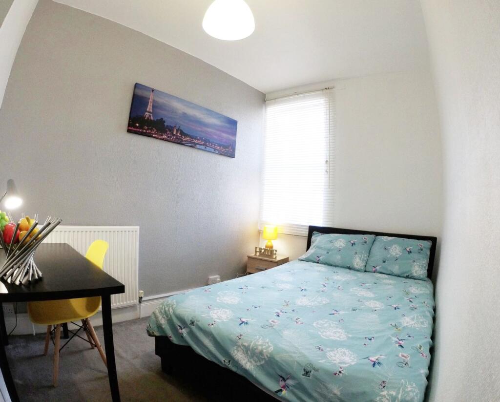 Main image of property: 16 Eastbourne Street Monks Road, Lincoln, Lincolnshire, LN2 5BW, United Kingdom