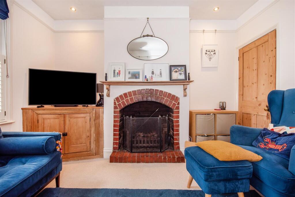 House in Arun, Woodgate, Aldingbourne - View 4