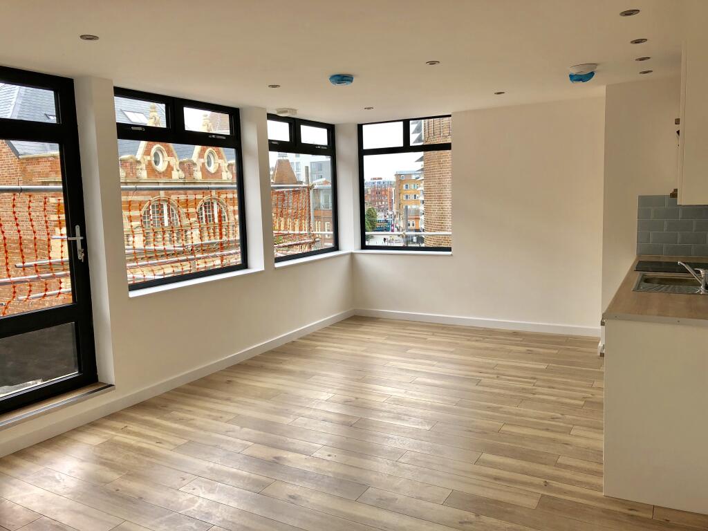 Main image of property: Queen Street, Leicester, LE1 1QW
