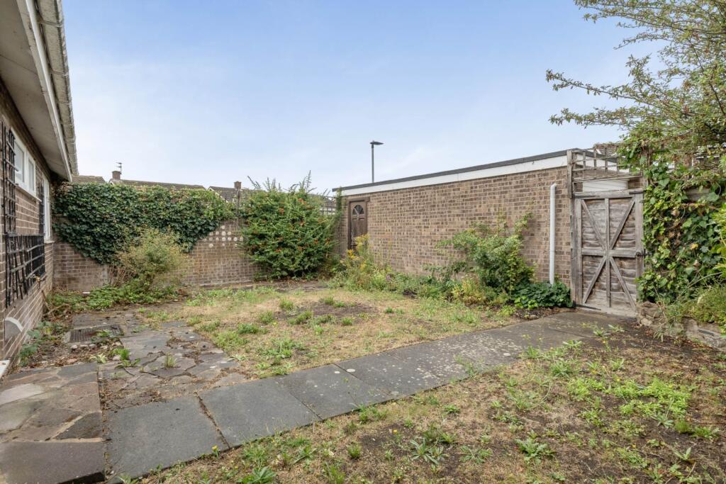 House in Milton Keynes - View 4