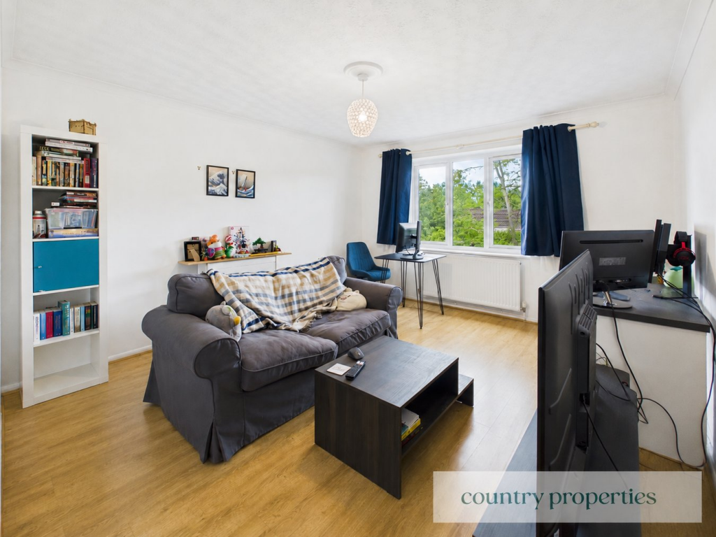 Wellington Drive, Welwyn Garden City, AL7 photo 2