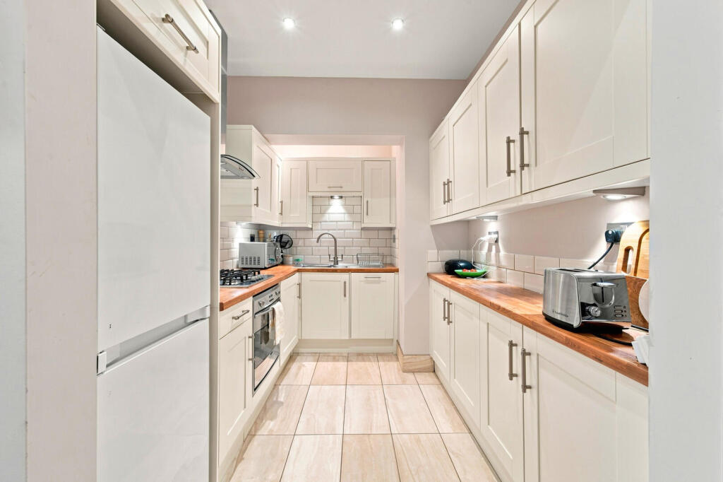 Apartment in Nottingham, The Park - More