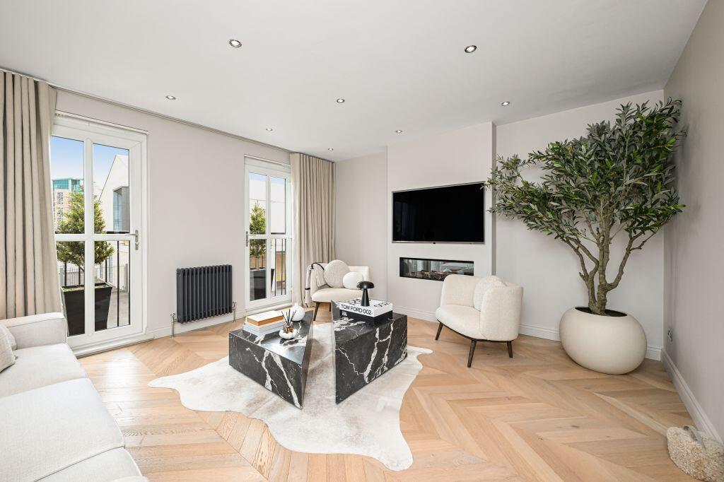 4 Windrush Drive, Newhaven, Edinburgh, EH6 4TN photo 2
